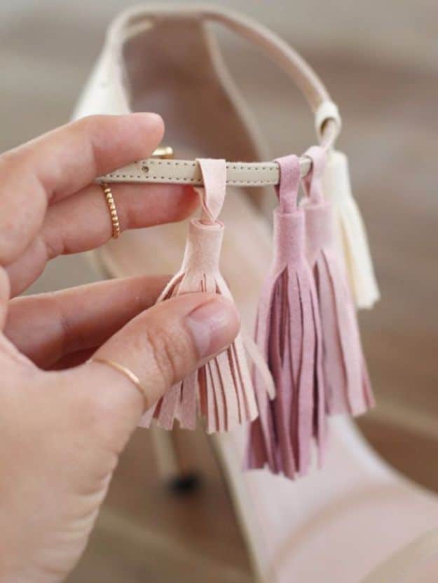 DIY Fashion for Spring - DIY Tassel Heels - Easy Homemade Clothing Tutorials and Things To Make To Wear - Cute Patterns and Projects for Women to Make, T-Shirts, Skirts, Dresses, Shorts and Ideas for Jeans and Pants - Tops, Tanks and Tees With Free Tutorial Ideas and Instructions http://diyjoy.com/fashion-for-spring