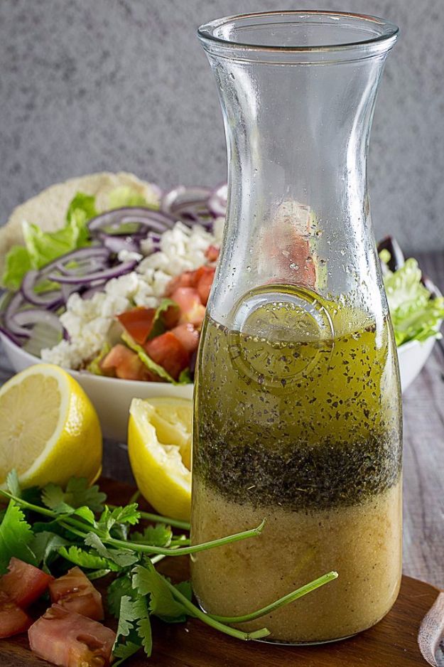 Salad Dressing Recipes - Greek Salad Dressing - Healthy, Low Calorie and Easy Recipes for Creamy Homeade Dressings - How To Make Vinaigrette, Mango, Greek, Paleo, Balsamic, Ranch, and Italian Copycat Dressings 