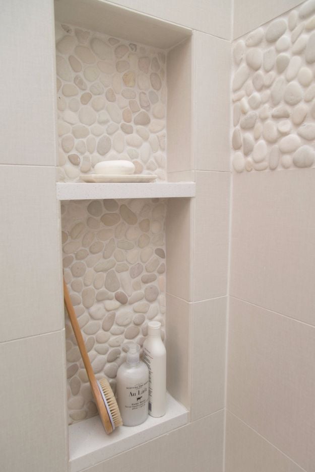 DIY Tile Ideas - In-Laid Stone Tile Design - Creative Crafts for Bathroom, Kitchen, Living Room, and Fireplace - Awesome Shower and Bathtub Ideas - Fun and Easy Home Decor Projects - How To Make Rustic Entryway Art #homeimprovement #diy