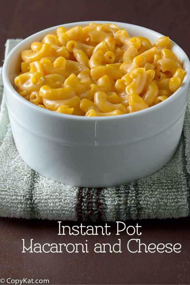 Instant Pot Recipes - Instant Pot Macaroni and Cheese - Easy Healthy Family Recipe Ideas for Instant Pot - Chicken, Brisket, Beef, Paleo, Low Carb, Vegetarian, Pork, Keto and Vegan - Pressure Cooking and Pressure Cooker Foods - Breakfast, Lunch and Dinner Ideas work With Weight Watchers and Whole 30 Diets http://diyjoy.com/instant-pot-recipes
