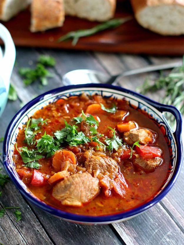 Instant Pot Recipes - Slow Cooker Pork Goulash in the Instant Pot - Easy Healthy Family Recipe Ideas for Instant Pot - Chicken, Brisket, Beef, Paleo, Low Carb, Vegetarian, Pork, Keto and Vegan - Pressure Cooking and Pressure Cooker Foods - Breakfast, Lunch and Dinner Ideas work With Weight Watchers and Whole 30 Diets http://diyjoy.com/instant-pot-recipes