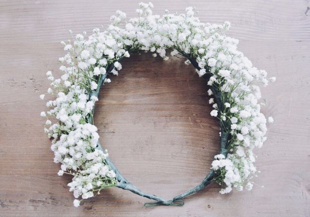 DIY Flowers for Weddings - Baby’s Breath Flower Crown - Centerpieces, Bouquets, Arrangements for Wedding Ceremony - Aisle Ideas, Rustic Bouquet Projects - Paper, Cheap, Fake Floral, Silk Flower Centerpiece To Make For Brides on A Budget - Decor for Spring, Summer, Winter and Fall http://diyjoy.com/diy-flowers-for-weddings