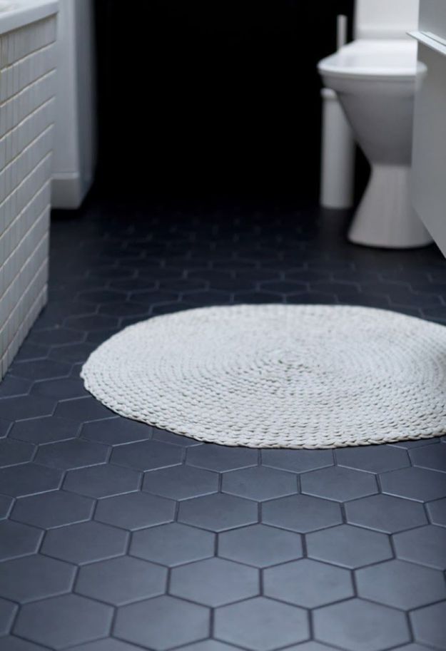 DIY Flooring Projects - Black Bathroom Floor Tiles - Cheap Floor Ideas for Those On A Budget - Inexpensive Ways To Refinish Floors With Concrete, Laminate, Plywood, Peel and Stick Tile, Wood, Vinyl - Easy Project Plans and Unique Creative Tutorials for Cool Do It Yourself Home Decor #diy #flooring #homeimprovement