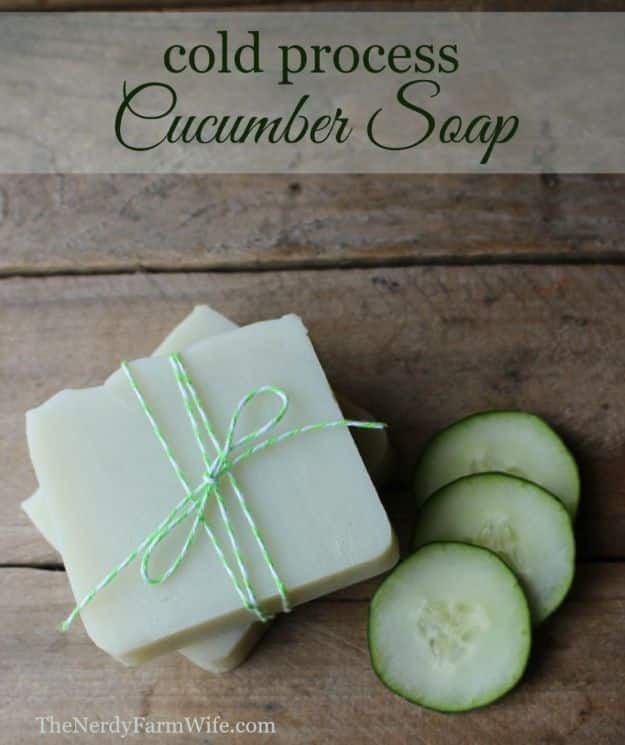 DIY Soap Recipes - Cold Process Cucumber Soap - Melt and Pour, Homemade Recipe Without Lye - Natural Soap crafts for Kids - Shea Butter, Essential Oils, Easy Ides With 3 Ingredients - soap recipes with step by step tutorials #soap #diygifts