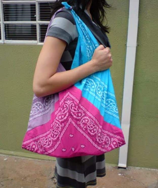 DIY Ideas With Bandanas - Cute Bandana Bag - Bandana Crafts and Decor Projects Made With A Bandana - No Sew Ideas, Bags, Bracelets, Hats, Halter Tops, Blankets and Quilts, Headbands, Simple Craft Project Tutorials for Kids and Teens - Home Decoration and Country Themed Crafts To Make and Sell On Etsy #crafts #country #diy