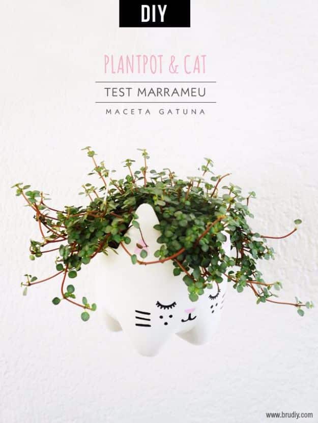 DIY Ideas With Cats - DIY Cat Planter - Cute and Easy DIY Projects for Cat Lovers - Wall and Home Decor Projects, Things To Make and Sell on Etsy - Quick Gifts to Make for Friends Who Have Kittens and Kitties - Homemade No Sew Projects- Fun Jewelry, Cool Clothes, Pillows and Kitty Accessories 