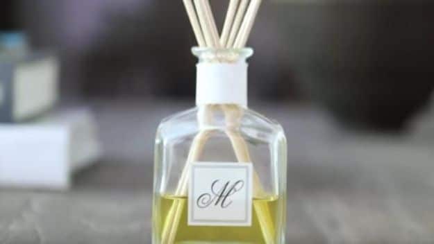 DIY Home Fragrance Ideas - DIY Oil Diffuser - Easy Ways To Make your House and Home Smell Good - Essential Oils, Diffusers, DIY Lampe Berger Oil, Candles, Room Scents and Homemade Recipes for Odor Removal - Relaxing Lavender, Fresh Clean Smells, Lemon, Herb 