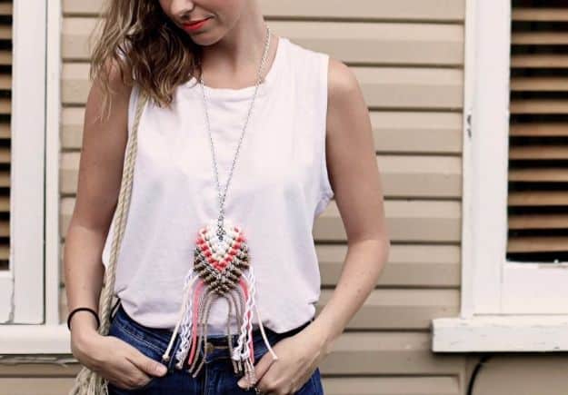 Macrame Crafts - DIY Roped Macrame Necklace - DIY Ideas and Easy Macrame Projects for Home Decor, Gifts and Wall Art - Cool Bracelets, Plant Holders, Beautiful Dream Catchers, Things To Make and Sell on Etsy, How To Make Knots for Your Macrame Craft Projects, Fun Ideas Even Kids and Teens Can Make #macrame #crafts #diyideas