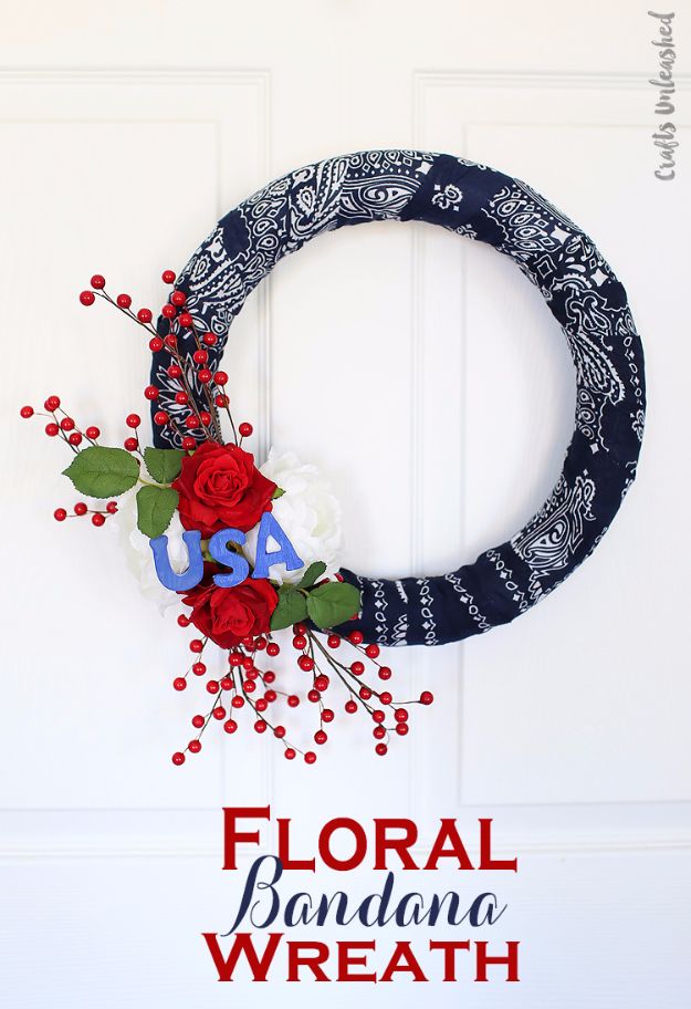 DIY Ideas With Bandanas - Floral Bandana Wreath - Bandana Crafts and Decor Projects Made With A Bandana - No Sew Ideas, Bags, Bracelets, Hats, Halter Tops, Blankets and Quilts, Headbands, Simple Craft Project Tutorials for Kids and Teens - Home Decoration and Country Themed Crafts To Make and Sell On Etsy #crafts #country #diy
