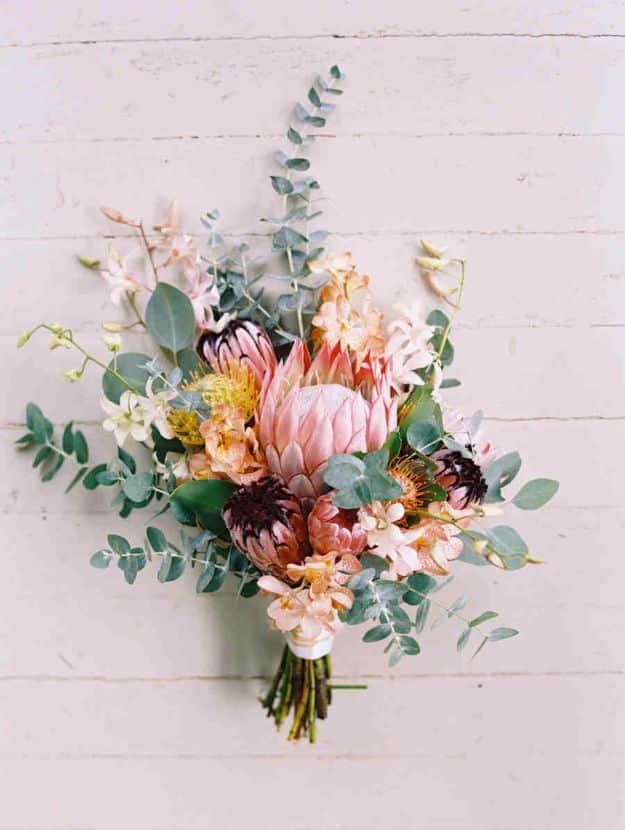 DIY Flowers for Weddings - Maui Wedding Bouquet - Centerpieces, Bouquets, Arrangements for Wedding Ceremony - Aisle Ideas, Rustic Bouquet Projects - Paper, Cheap, Fake Floral, Silk Flower Centerpiece To Make For Brides on A Budget - Decor for Spring, Summer, Winter and Fall http://diyjoy.com/diy-flowers-for-weddings