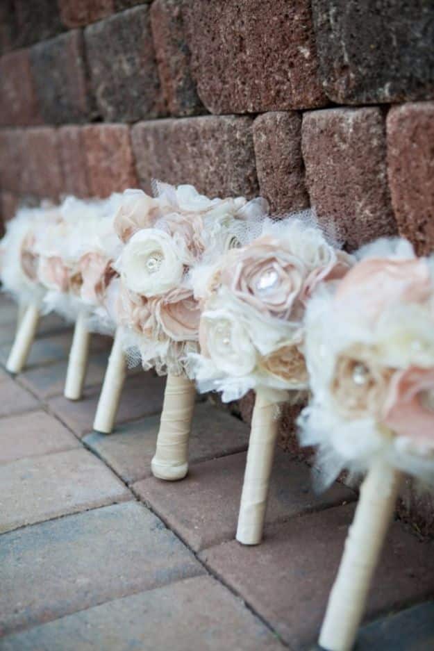 DIY Flowers for Weddings - Sweet Vintage Bouquets - Centerpieces, Bouquets, Arrangements for Wedding Ceremony - Aisle Ideas, Rustic Bouquet Projects - Paper, Cheap, Fake Floral, Silk Flower Centerpiece To Make For Brides on A Budget - Decor for Spring, Summer, Winter and Fall http://diyjoy.com/diy-flowers-for-weddings