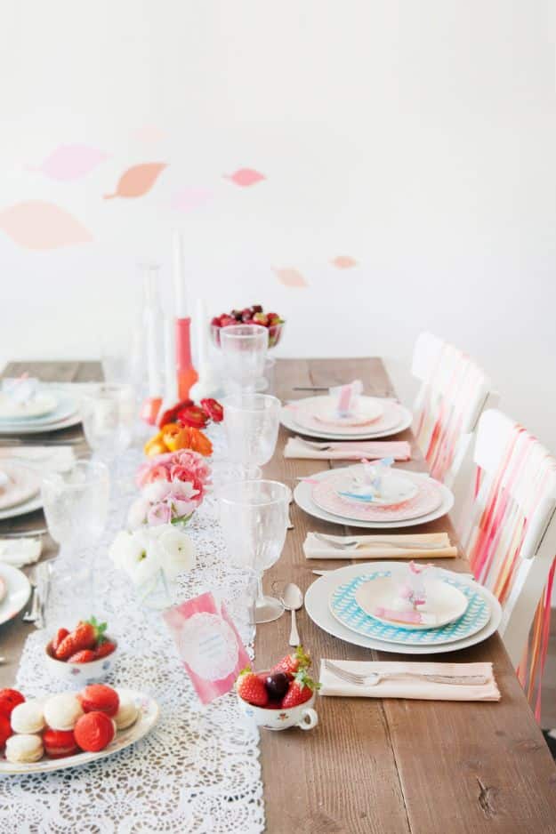 Best Dinner Party Ideas - Tie Dye Table Setting - Best Recipes for Foods to Serve, Casseroles, Finger Foods, Desserts and Appetizers- Place Settings and Cards, Centerpieces, Table Decor and Recipe Ideas for Supper Clubs and Dinner Parties http://diyjoy.com/best-dinner-party-ideas