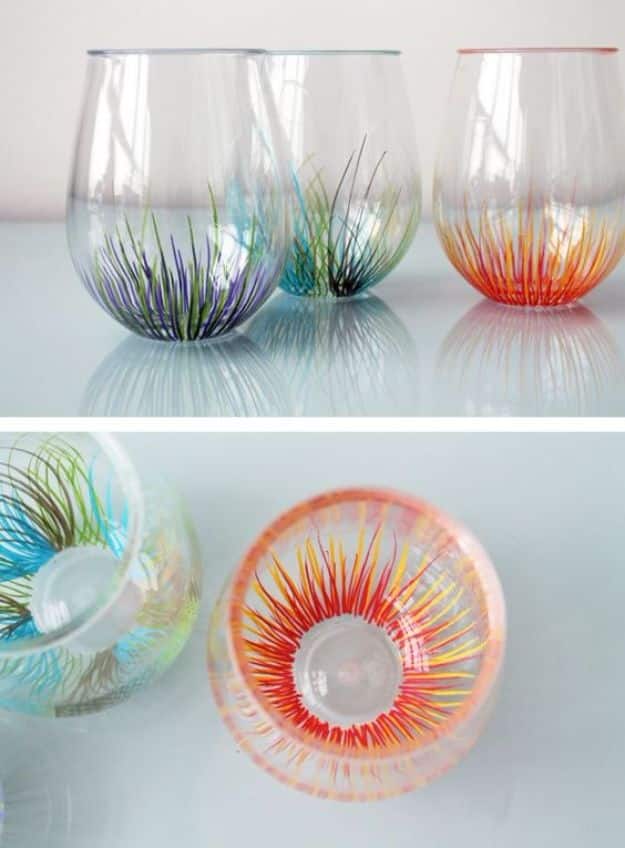 DIY Glassware - Add a Pop of Color to Your Glassware - Cool Bar and Drink Glasses You Can Make and Decorate for Creative and Unique Serving Glass Ideas - Mugs, Cups, Decanters, Pitchers and Glass Ware Projects - Paint, Etch, Etching Tutorials, Dotted, Sharpie Art and Dishwasher Safe Decorating Tips - Easy DIY Gift Ideas for Him and Her - Handmade Home Decor DIY 