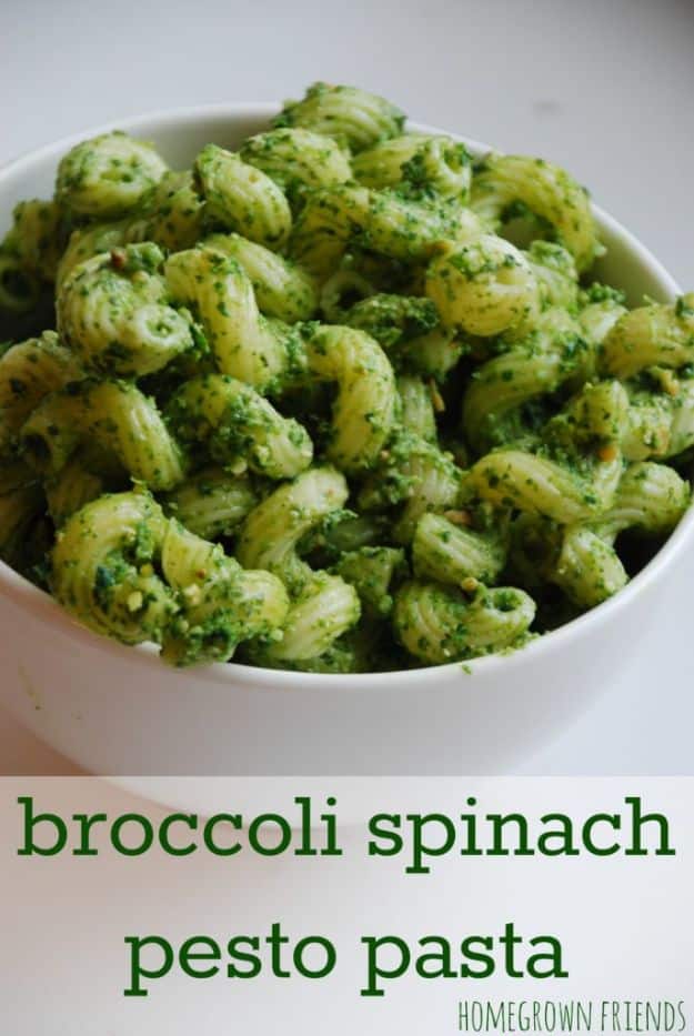St Patrick's Day Food and Recipe Ideas - Broccoli Spinach Pesto Pasta - DIY St. Patrick's Day Party Recipes for Dinner, Desserts, Cookies, Cakes, Snacks, Dips and Drinks - Green Shamrocks, Leprechauns and Cute Party Foods - Easy Appetizers and Healthy Treats for Adults and Kids To Make - Potluck, Crockpot, Traditional and Corned Beef http://diyjoy.com/st-patricks-day-recipes