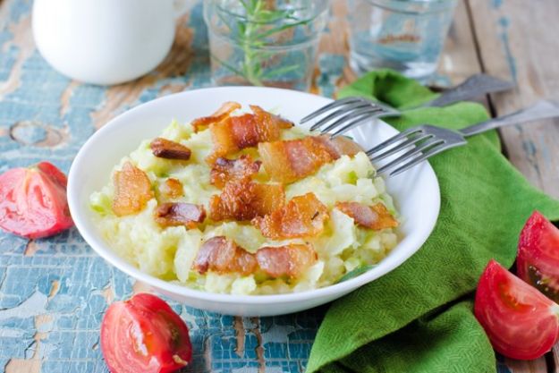 St Patrick's Day Food and Recipe Ideas -Colcannon - Irish Mashed Potatoes with Cabbage and Bacon - DIY St. Patrick's Day Party Recipes for Dinner, Desserts, Cookies, Cakes, Snacks, Dips and Drinks - Green Shamrocks, Leprechauns and Cute Party Foods - Easy Appetizers and Healthy Treats for Adults and Kids To Make - Potluck, Crockpot, Traditional and Corned Beef http://diyjoy.com/st-patricks-day-recipes