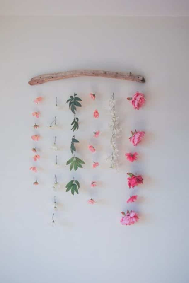 DIY Wall Hangings - DIY Flower Wall Hanging - Easy Yarn Projects , Macrame Ideas , Fabric Tapestry and Paper Arts and Crafts , Planter and Wood Board Ideas for Bedroom and Living Room Decor - Cute Mobile and Wall Hanging for Nursery and Kids Rooms #wallart #diy #roomdecor
