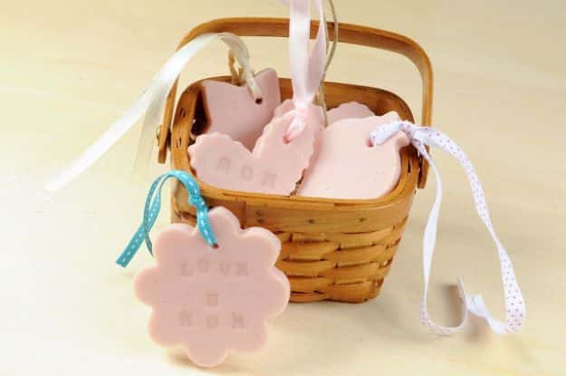 Best Mothers Day Ideas - DIY Soap Gift Mother's Day Gift - Easy and Cute DIY Projects to Make for Mom - Cool Gifts and Homemade Cards, Gift in A Jar Ideas - Cheap Things You Can Make for Your Mother http://diyjoy.com/diy-mothers-day-ideas