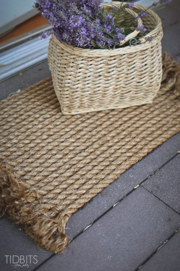DIY Rugs - From Rope To Rug - Ideas for An Easy Handmade Rug for Living Room, Bedroom, Kitchen Mat and Cheap Area Rugs You Can Make - Stencil Art Tutorial, Painting Tips, Fabric, Yarn, Old Denim Jeans, Rope, Tshirt, Pom Pom, Fur, Crochet, Woven and Outdoor Projects - Large and Small Carpet #diyrugs #diyhomedecor