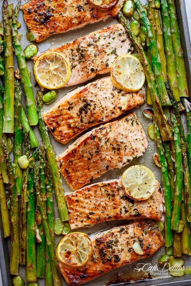 Best Lowfat Recipes - One Pan Lemon Garlic Baked Salmon + Asparagus - Easy Low fat and Healthy Recipe Ideas For Eating Well and Dieting, Weight Loss - Quick Breakfasts, Lunch, Dinner, Snack and Desserts - Foods with Chicken, Vegetables, Salad, Low Carb, Beef, Egg, Gluten Free #lowfatrecipes 