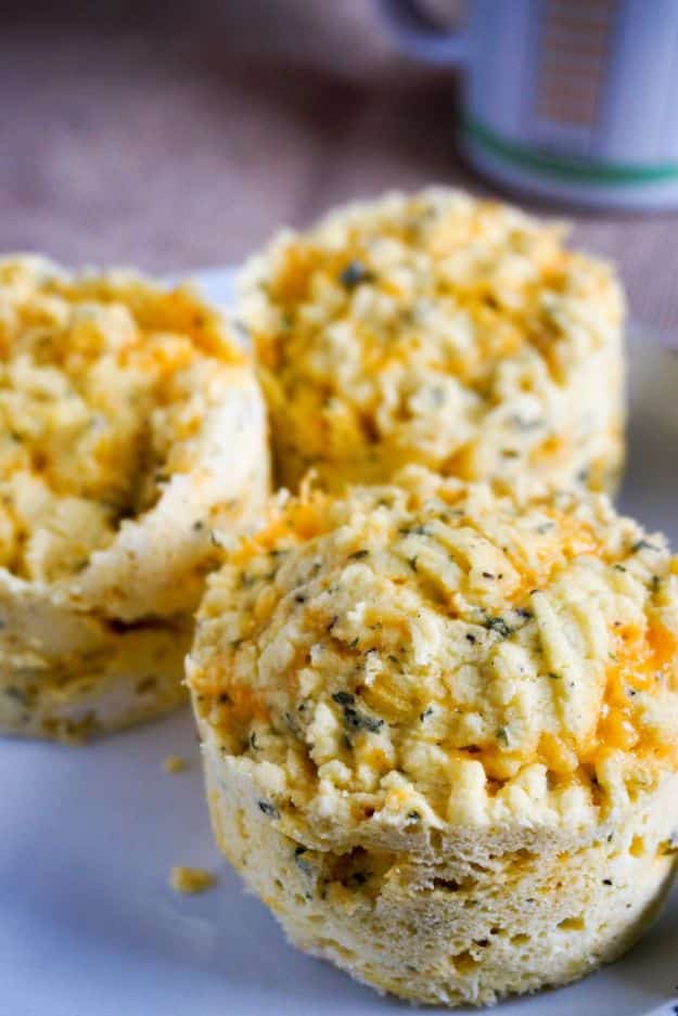 Best Keto Recipes - 3 Minute Low Carb Biscuits - Easy Ketogenic Recipe Ideas for Breakfast, Lunch, Dinner, Snack and Dessert - Quick Crockpot Meals, Fat Bombs, Gluten Free and Low Carb Foods To Make For The Keto Diet #keto #ketorecipes #ketodiet