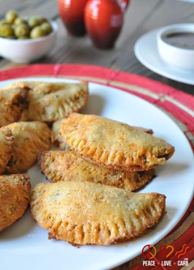 Gluten Free Appetizers - Beef And Chorizo Low Carb Empanadas - Easy Flourless and Glutenfree Snacks, Wraps, Finger Foods and Snack Recipes - Recipe Ideas for Gluten Free Diets #glutenfree 