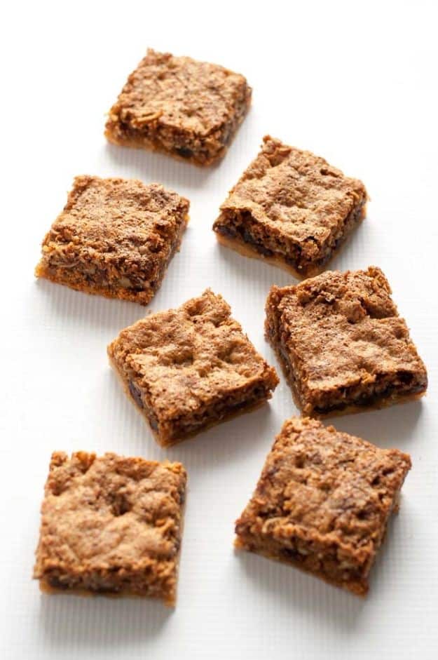 Gluten Free Desserts - Canadian Butter Tart Squares - Easy Recipes and Healthy Recipe Ideas for Cookies, Cake, Pie, Cupcakes, Cheesecake and Ice Cream - Best No Sugar Glutenfree Chocolate, No Bake Dessert, Fruit, Peach, Apple and Banana Dishes - Flourless Christmas, Thanksgiving and Holiday Dishes #glutenfree #desserts #recipes