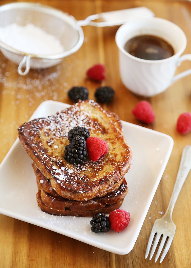 Best Recipes To Teach Your Kids To Cook - Cinnamon Swirl French Toast - Easy Ideas To Show Children How to Prepare Food - Kid Friendly Recipes That Boys and Girls Can Make Themselves - No Bake, 5 Minute Foods, Healthy Snacks, Salads, Dips, Roll Ups, Vegetables and Simple Desserts - Recipes To Learn How To Make Fun Food http://diyjoy.com/best-recipes-teach-kids-to-cook