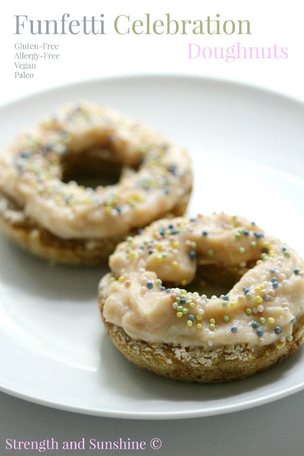 Low Sugar Dessert Recipes - Funfetti Celebration Doughnuts - Healthy Desserts and Ideas for Healthy Sweets Without Much Sugar - Raw Foods and Easy Clean Eating Dessert Tips, Keto Diet Snacks - Chocolate, Gluten Free, Cakes, Fruit Dips, No Bake, Stevia and Sweetener Options - Diabetic Diets and Diabetes Recipe Ideas for Desserts #recipes #recipeideas #lowsugar #nosugar #lowcalorie #diyjoy #dessertrecipes #lowsugar #dietrecipes