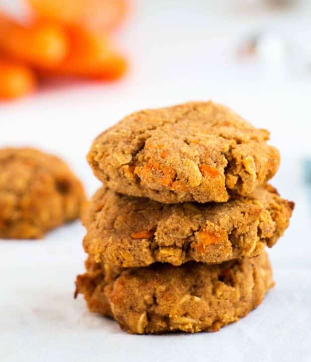Low Sugar Dessert Recipes - Healthy Cinnamon Carrot Cookies - Healthy Desserts and Ideas for Healthy Sweets Without Much Sugar - Raw Foods and Easy Clean Eating Dessert Tips, Keto Diet Snacks - Chocolate, Gluten Free, Cakes, Fruit Dips, No Bake, Stevia and Sweetener Options - Diabetic Diets and Diabetes Recipe Ideas for Desserts #recipes #recipeideas #lowsugar #nosugar #lowcalorie #diyjoy #dessertrecipes #lowsugar #dietrecipes