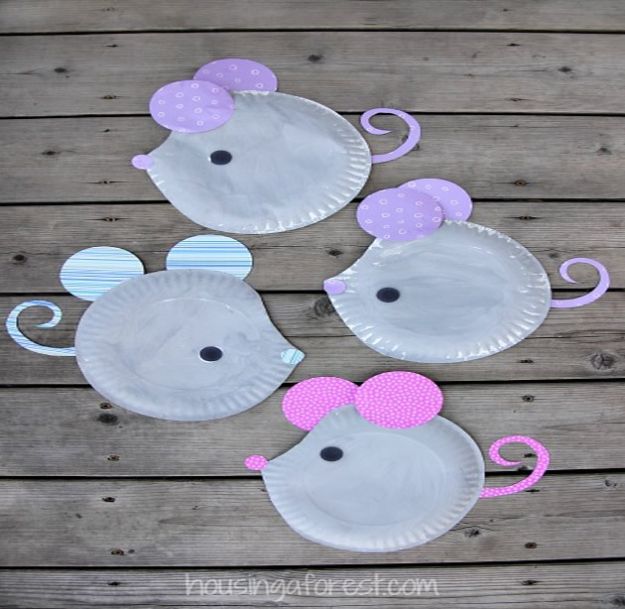 Crafts for Girls - Paper Plate Mouse Craft - Cute Crafts for Young Girls, Toddlers and School Children - Fun Paints to Make, Arts and Craft Ideas, Wall Art Projects, Colorful Alphabet and Glue Crafts, String Art, Painting Lessons, Cheap Project Tutorials and Inexpensive Things for Kids to Make at Home - Cute Room Decor and DIY Gifts #girlsgifts #girlscrafts #craftideas #girls