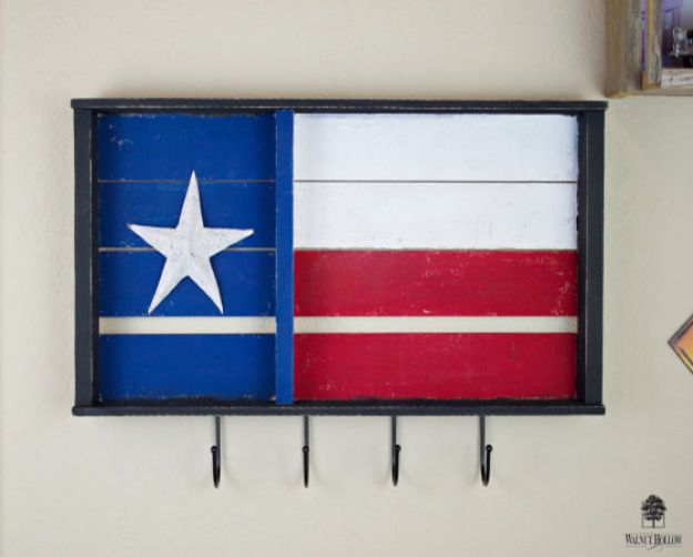DIY Ideas For Everyone Who Loves Texas - Rustic Flag Key Holder - Cute Lone Star State Crafts In The Shape of Texas - Best Texan Quotes, Sayings and Signs for Your Porch and Home - Easy Texas Themed Decorating Ideas - Country Crafts, Rustic Home Decor, String Art and Map Projects Shaped Like Texas - Decor for Living Room, Bedroom, Bathroom, Kitchen and Yard http://diyjoy.com/diy-ideas-Texas