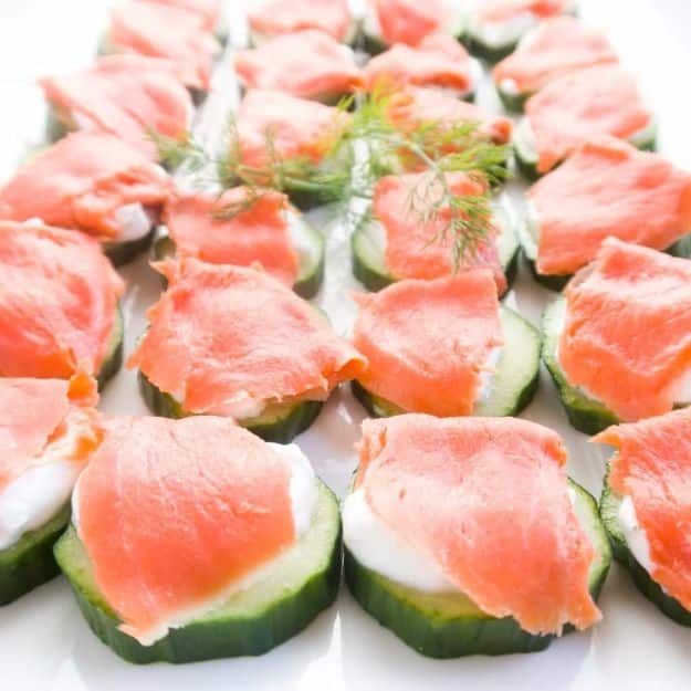 Gluten Free Appetizers - Smoked Salmon Cucumber Bites - Easy Flourless and Glutenfree Snacks, Wraps, Finger Foods and Snack Recipes - Recipe Ideas for Gluten Free Diets #glutenfree 