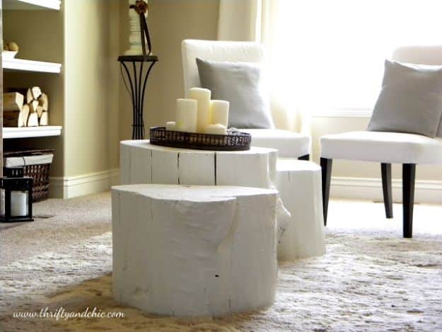 DIY Coffee Tables - Tree Stump Coffee Table - Easy Do It Yourself Furniture Ideas for The Living Room Table - Cool Projects for Making a Coffee Table With Crates, Boxes, Stone, Industrial Pipe, Tile, Pallets, Old Doors, Windows and Repurposed Wood Planks - Rustic Farmhouse Home Decor, Modern Decorating Ideas, Simply Shabby Chic and All White Looks for Minimalist Interiors http://diyjoy.com/diy-coffee-table-ideas