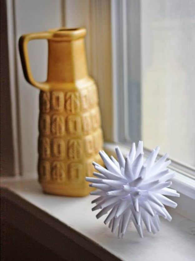 All White DIY Room Decor - DIY Modern Paper Ornament - Creative Home Decor Ideas for the Bedroom and Living Room, Kitchen and Bathroom - Do It Yourself Crafts and White Wall Art, Bedding, Curtains, Lamps, Lighting, Rugs and Accessories - Easy Room Decoration Ideas for Modern, Vintage Farmhouse and Minimalist Furnishings - Furniture, Wall Art and DIY Projects With Step by Step Tutorials and Instructions #diydecor
