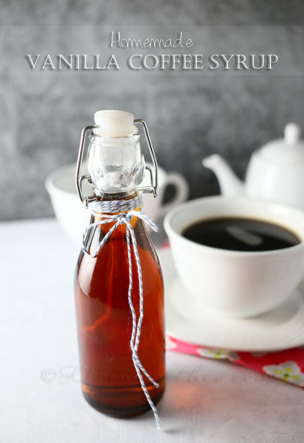 Coffee Drink Recipes - Homemade Vanilla Coffee Syrup - Easy Drinks and Coffees To Make At Home - Frozen, Iced, Cold Brew and Hot Coffee Recipe Ideas - Sugar Free, Low Fat and Blended Drinks - Mocha, Frappucino, Caramel, Chocolate, Latte and Americano - Flavored Coffee, Liqueur and After Dinner Drinks With Alcohol, Dessert Ideas for Parties #coffeedrinks #coffeerecipes #coffee #drinkrecipes