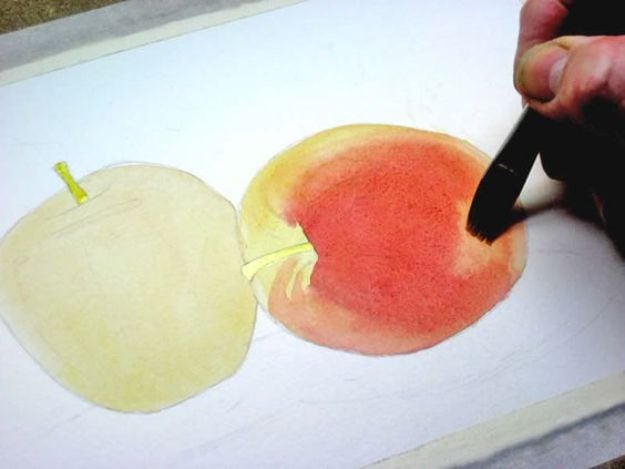Watercolor Tutorials and Techniques - How To Paint An Apple With Watercolor - How To Paint With Watercolor - Make Watercolor Flowers, Ocean, Sky, Abstract People, Landscapes, Buildings, Animals, Portraits, Sunset - Step by Step Art Lessons for Beginners - Easy Video Tutorials and How To for Watercolors and Paint Washes #art 