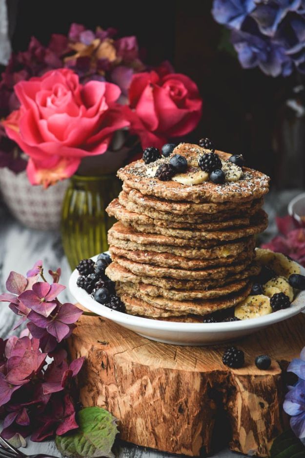 Best Pancake Recipes - Chia Oat Banana Pancakes - Homemade Pancakes With Banana, Berries, Fruit and Maple Syrup - How To Make Pancake Mix at Home - Gluten Free, Low Fat and Healthy Recipes - Breakfast and Brunch Recipe Ideas - Silver Dollar, Buttermilk, Make Ahead and Quick Versions With Strawberries and Blueberries #pancakes #pancakerecipes #recipeideas #breakfast #breakfastrecipes http://diyjoy.com/pancake-recipes