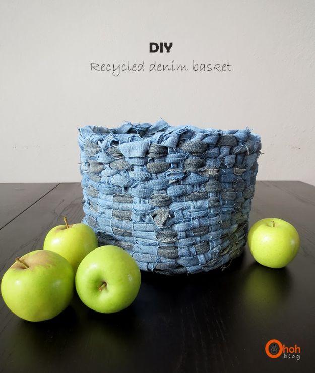 Blue Jean Upcycles - DIY Recycled Denim Basket - Ways to Make Old Denim Jeans Into DIY Home Decor, Handmade Gifts and Creative Fashion - Transform Old Blue Jeans into Pillows, Rugs, Kitchen and Living Room Decor, Easy Sewing Projects for Beginners #sewing #diy #crafts #upcycle