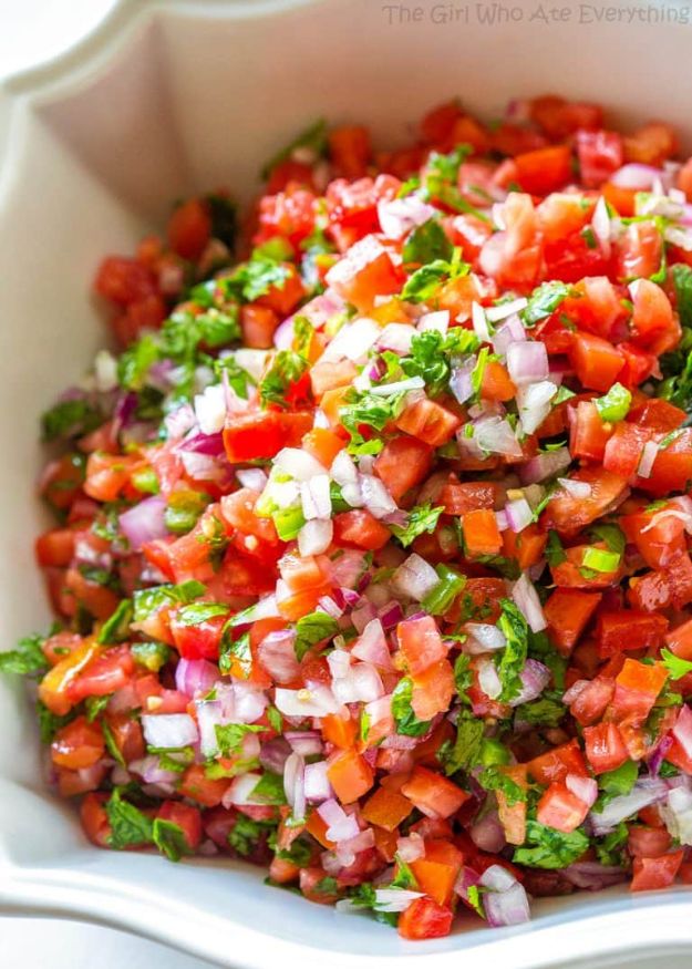Best Mexican Food Recipes - Pico De Gallo - Authentic Mexican Foods and Recipe Ideas for Casseroles, Quesadillas, Tacos, Appetizers, Tamales, Enchiladas, Crockpot, Chicken, Beef and Healthy Foods - Desserts and  dessert#recipes #mexican