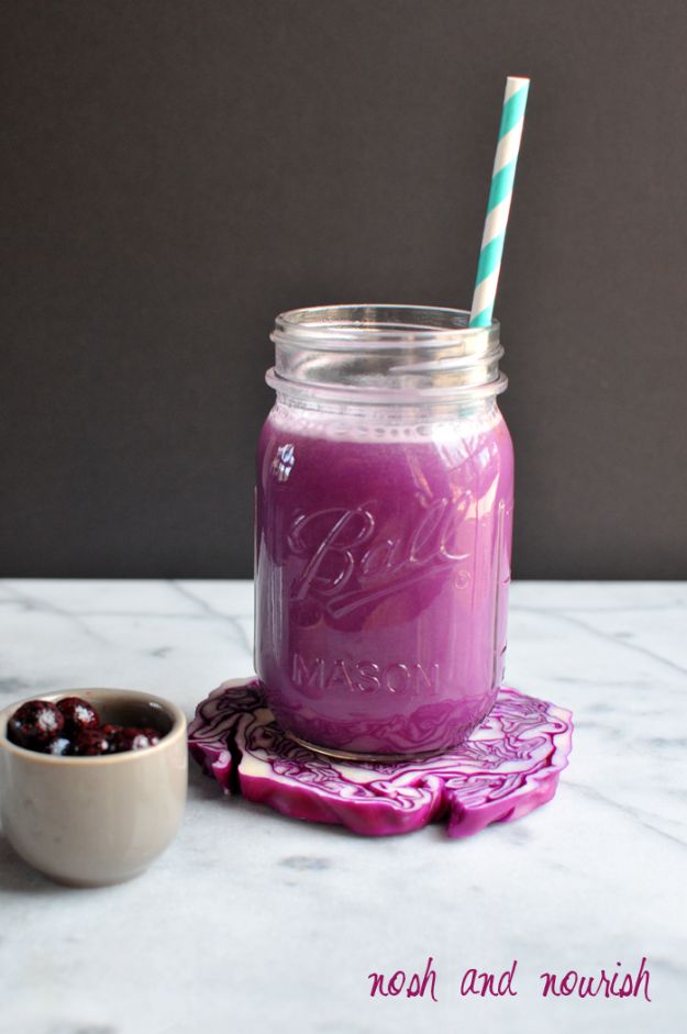 DIY Juice Recipes for Health, Detox and Energy - Super Purple Juice - Juicing for Beginners With Fruit and Vegetables - Recipe Ideas and Mixes for Juices That Promote Weightloss, Help With Inflammation, For Cancer, For Skin, Cleanse and for Fat Burning - Try These for Kids, for Breakfast, Lunch and Post Workout 
