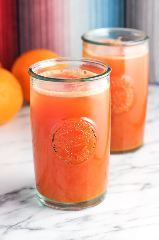 DIY Juice Recipes for Health, Detox and Energy - Watermelon Orange Ginger Turmeric Juice - Juicing for Beginners With Fruit and Vegetables - Recipe Ideas and Mixes for Juices That Promote Weightloss, Help With Inflammation, For Cancer, For Skin, Cleanse and for Fat Burning - Try These for Kids, for Breakfast, Lunch and Post Workout 
