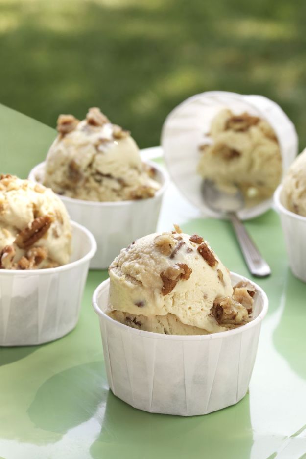 Homemade Ice Cream Recipes - Butter Pecan Ice Cream - How To Make Homemade Ice Cream At Home - Recipe Ideas for Making Vanilla, Chocolate, Strawberry, Caramel Ice Creams - Step by Step Tutorials for Easy Mixes and Dairy Free Options - Cuisinart and Ice Cream Machine, No Churn, Mix in A Bag and Mason Jar - Healthy and Keto Diet Friendly #recipes #icecream