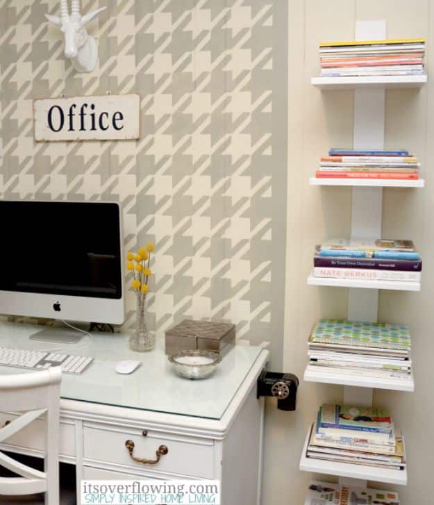 DIY Office Furniture - DIY Floating Shelves - Do It Yourself Home Office Furniture Ideas - Desk Projects, Thrift Store Makeovers, Chairs, Office File Cabinets and Organization - Shelving, Bulletin Boards, Wall Art for Offices and Creative Work Spaces in Your House - Tables, Armchairs, Desk Accessories and Easy Desks To Make On A Budget #diyoffice #diyfurniture #diy #diyhomedecor #diyideas 
