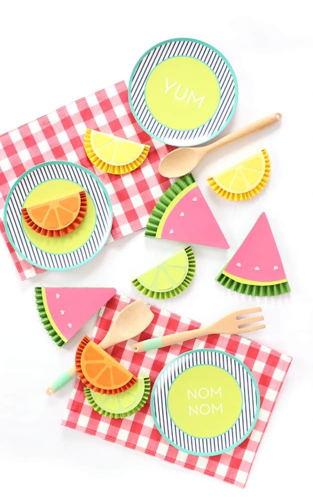 Paper Crafts DIY - Fruity Paper Medallions - Papercraft Tutorials and Easy Projects for Make for Decoration and Gift IDeas - Origami, Paper Flowers, Heart Decoration, Scrapbook Notions, Wall Art, Christmas Cards, Step by Step Tutorials for Crafts Made From Papers #crafts