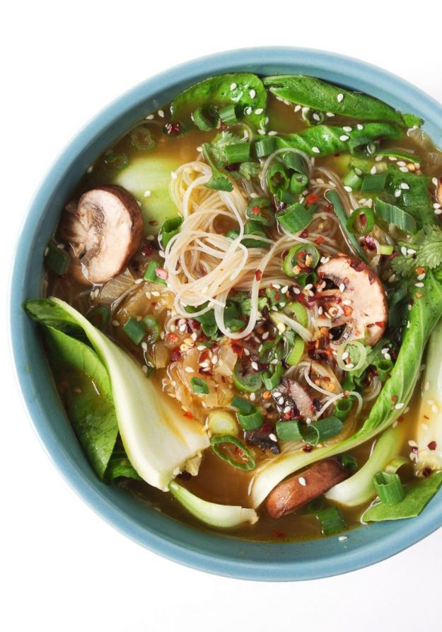 Soup Recipes - Ginger Garlic Noodle Soup With Bok Choy - Healthy Soups and Recipe Ideas - Easy Slow Cooker Dishes, Soup Recipe for Chicken, Sausage, With Ground Beef, Potato, Vegetarian, Mexican and Asian Varieties - Creamy Soups for Winter and Fall - Low Carb and Keto Meals - Quick Bean Soup and Copycat Recipes #soup #recipes 