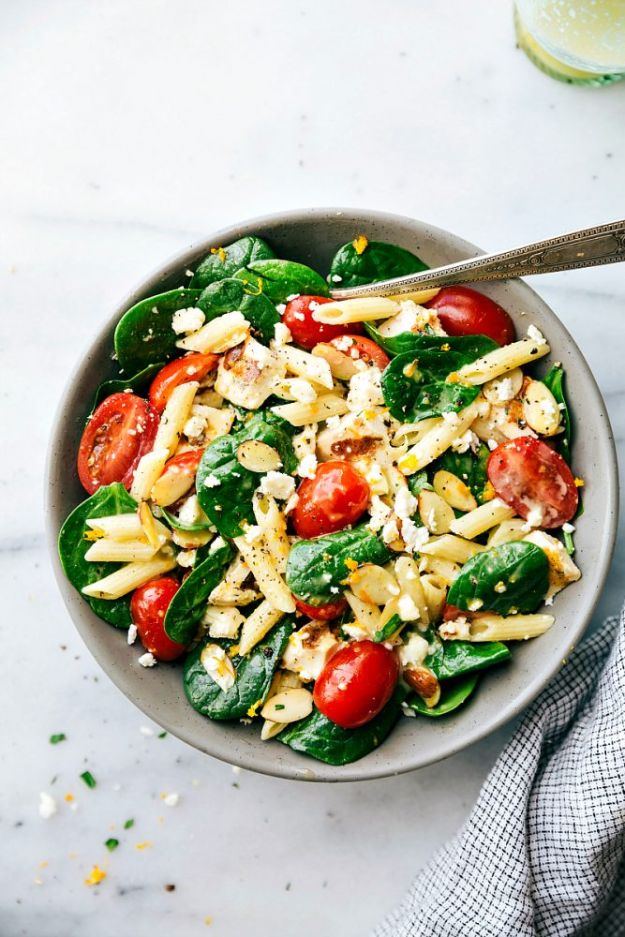 Easy Healthy Chicken Recipes - Healthy Chicken Pasta Salad - Lunch and Dinner Ideas, Party Foods and Casseroles, Idea for the Grill and Salads- Chicken Breast, Baked, Roastedf and Grilled Chicken #recipes #healthy #chicken