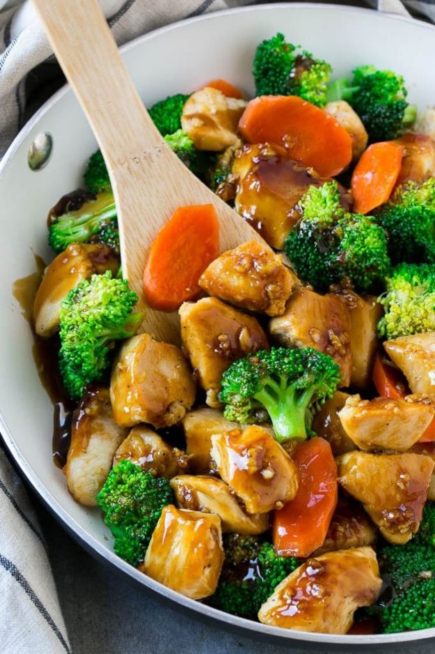 Easy Healthy Chicken Recipes - Honey Garlic Chicken Stir Fry - Lunch and Dinner Ideas, Party Foods and Casseroles, Idea for the Grill and Salads- Chicken Breast, Baked, Roastedf and Grilled Chicken #recipes #healthy #chicken