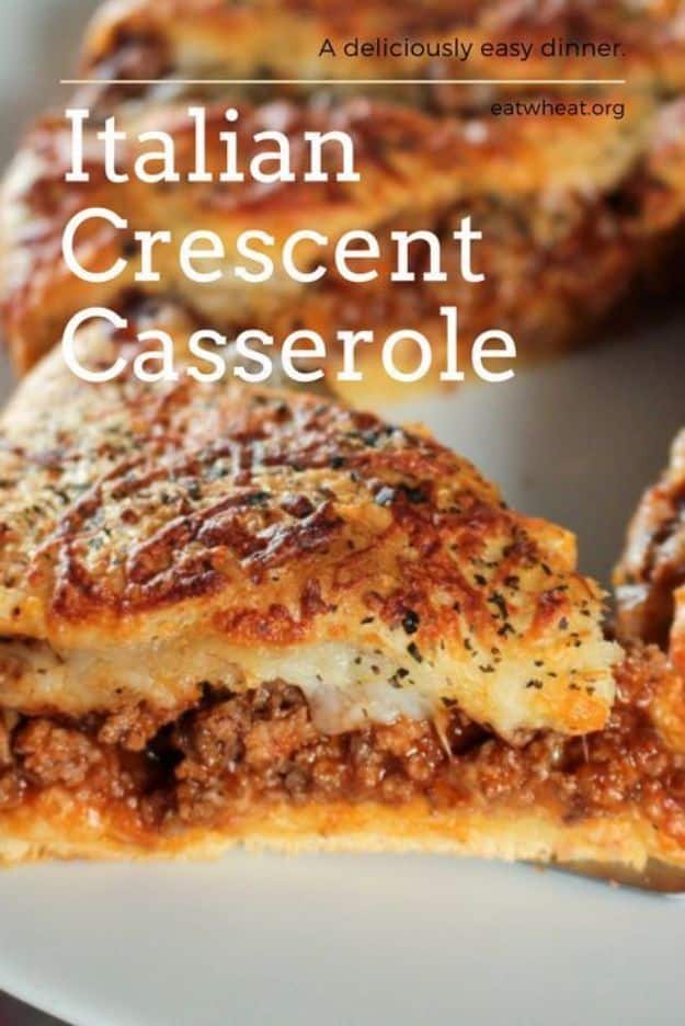 Best Italian Recipes - Italian Crescent Casserole - Authentic and Traditional italian dishes For Dinner, Appetizers, and Easy Lunch - Pasta with Chicken, Lasagna, Noodles With Cheese, Healthy Recipe Ideas - Party Trays and Food For A Crowd - Fettucini, Spaghetti, Alfredo Sauce, Meatballs, Grilled Steak and Fish, Soup, Seafood, Vegetarian and Crockpot Versions #italian 