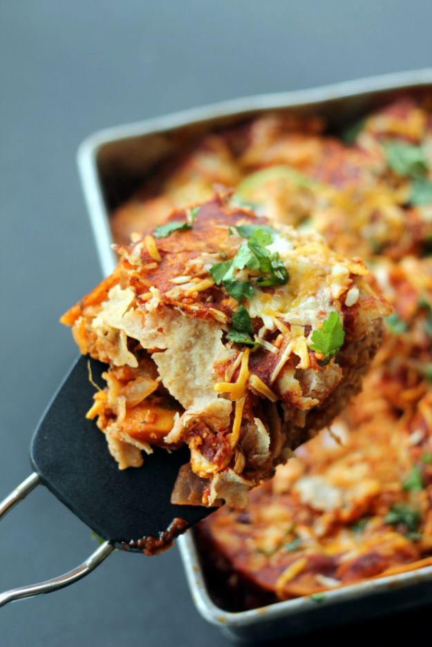 Best Casserole Recipes - Layered BBQ Chicken & Sweet Potato Enchilada Casserole - Healthy One Pan Meals Made With Chicken, Hamburger, Potato, Pasta Noodles and Vegetable - Quick Casseroles Kids Like - Breakfast, Lunch and Dinner Options - Mexican, Italian and Homestyle Favorites - Party Foods for A Crowd and Potluck Dishes #recipes #casseroles