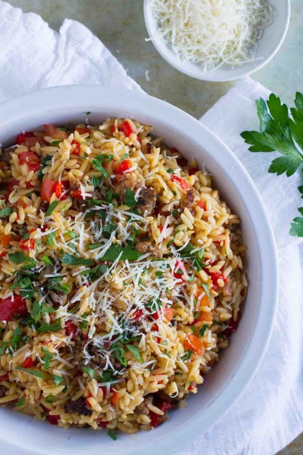 Best Italian Recipes - Orzo With Italian Sausage and Peppers - Authentic and Traditional italian dishes For Dinner, Appetizers, and Easy Lunch - Pasta with Chicken, Lasagna, Noodles With Cheese, Healthy Recipe Ideas - Party Trays and Food For A Crowd - Fettucini, Spaghetti, Alfredo Sauce, Meatballs, Grilled Steak and Fish, Soup, Seafood, Vegetarian and Crockpot Versions #italian 